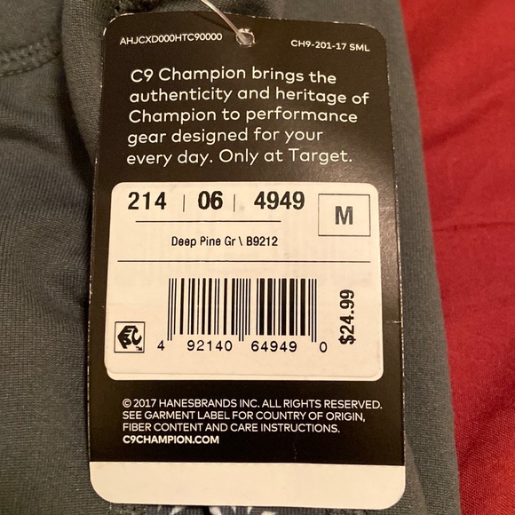 NWT Women’s M C9 Champion Freedom tight Cropped capri pants Duo-Dry pine green - Picture 5 of 8